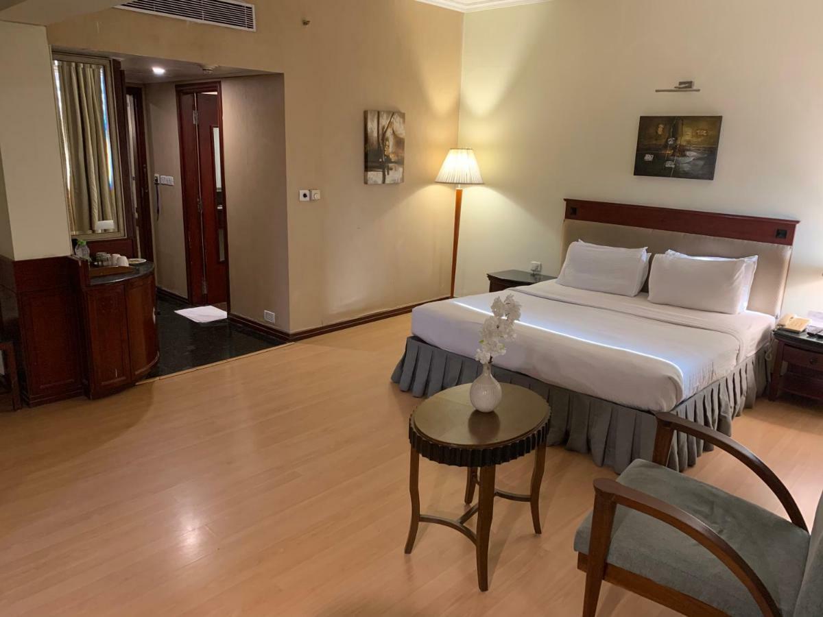Hotel The Manohar Hyderabad Exterior foto
