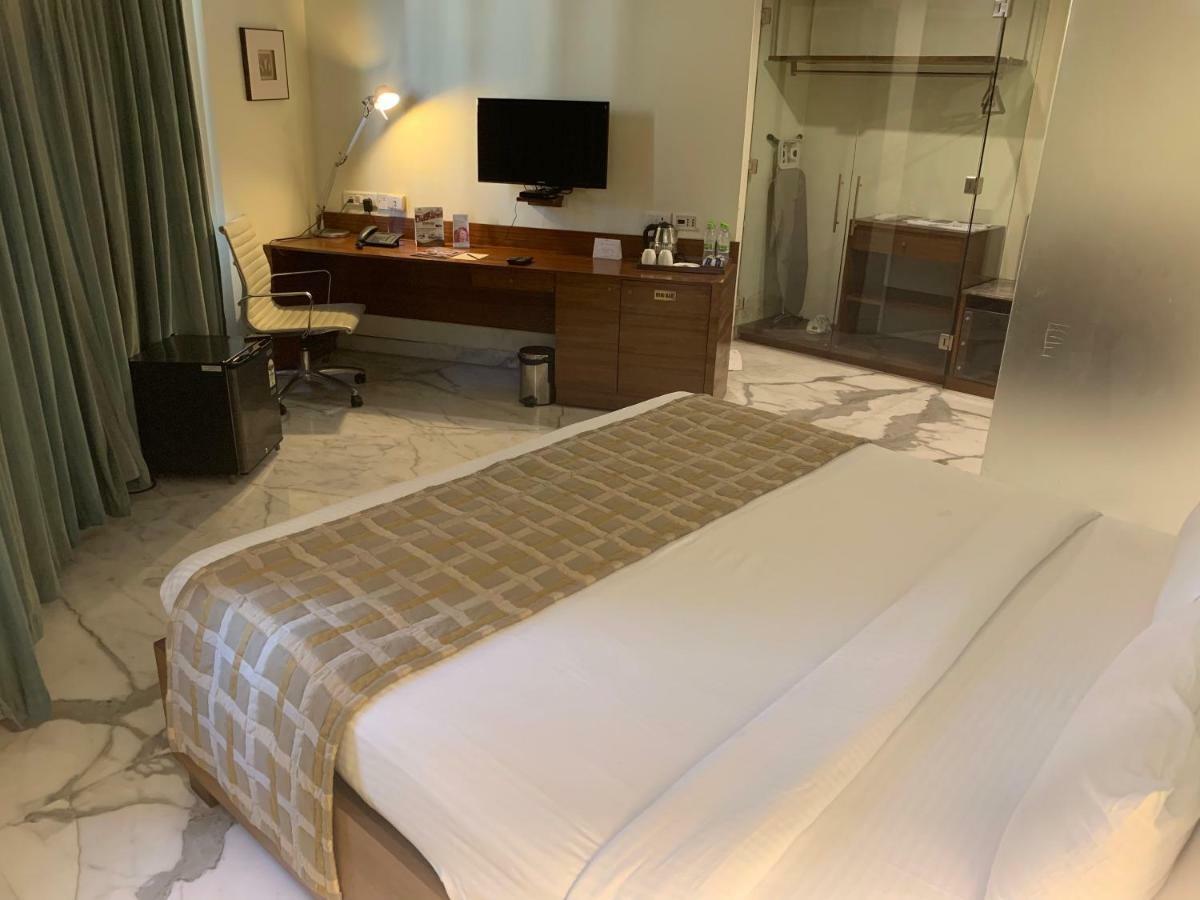 Hotel The Manohar Hyderabad Exterior foto
